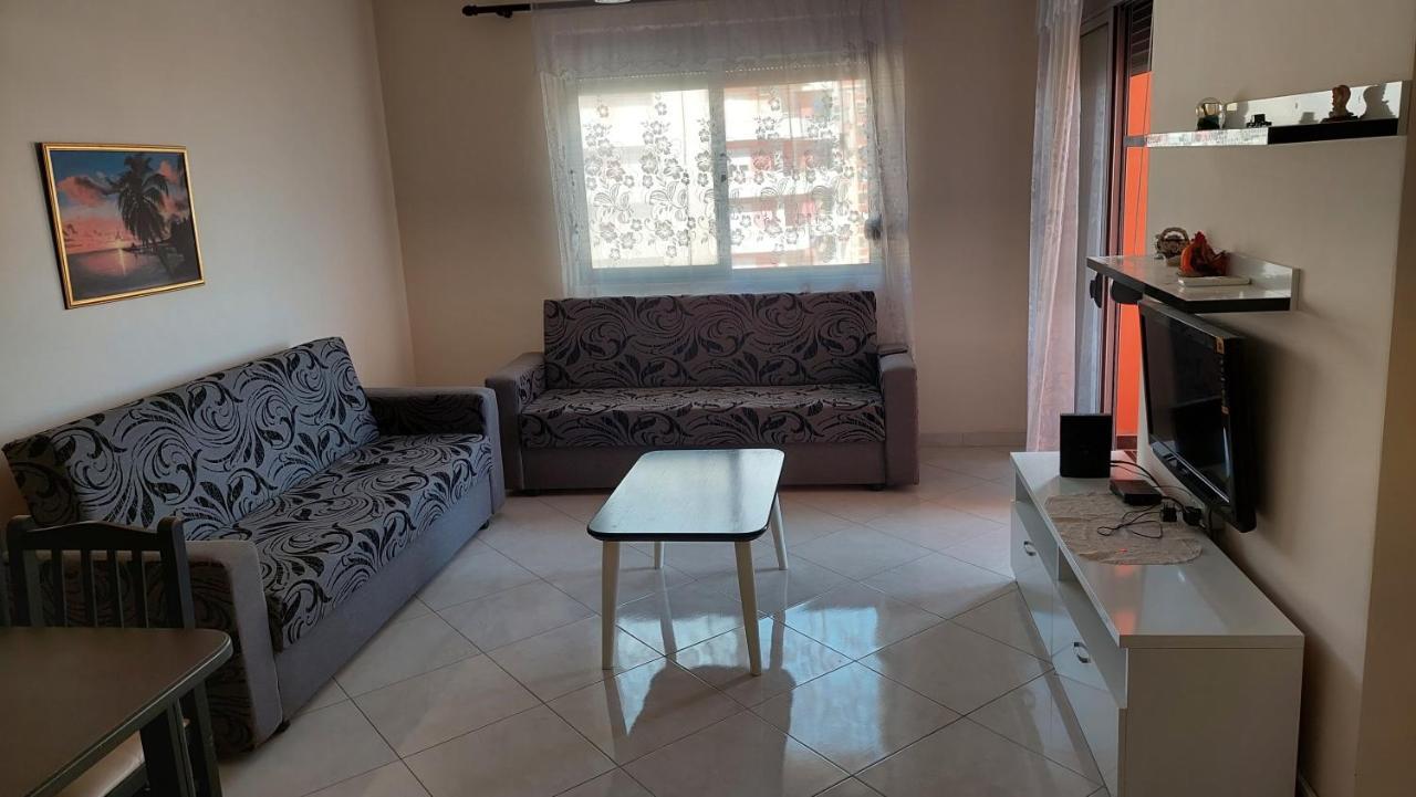 Sweetview 2-Bedroom Apartment With 3 Balcony Seaview Влёра Экстерьер фото